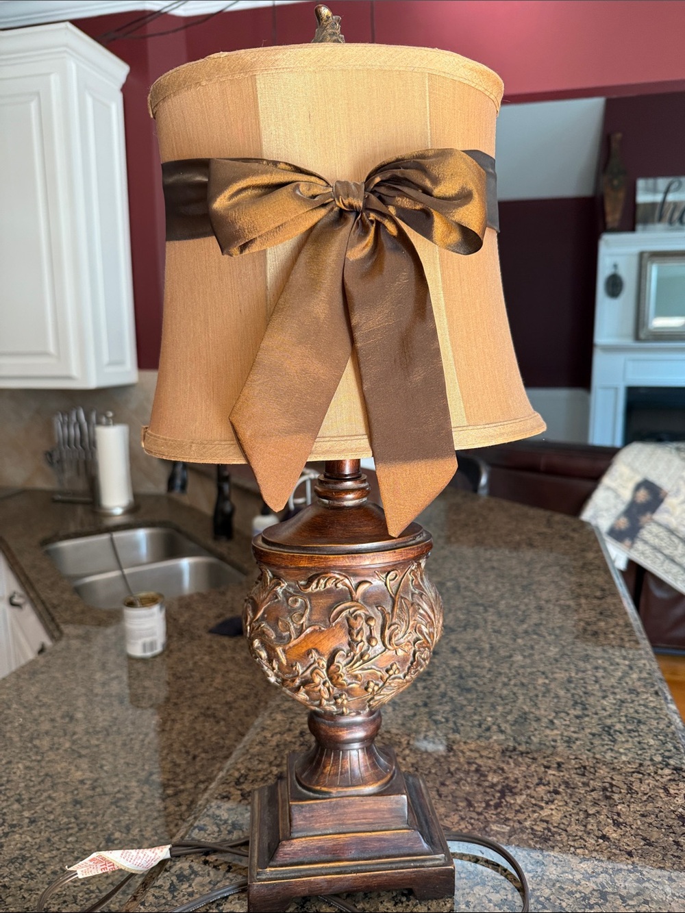 Kirkland decorative lamp